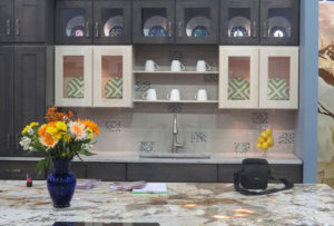 KITCHEN CABINET GRANITE COUNTERTOP